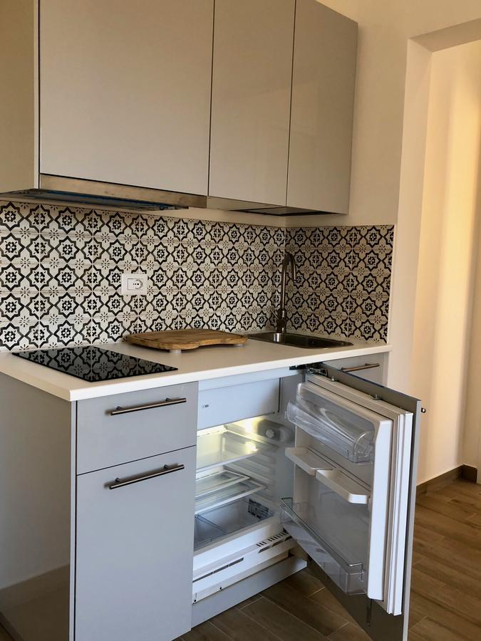 Termini Station Little House Apartment Rome Bagian luar foto